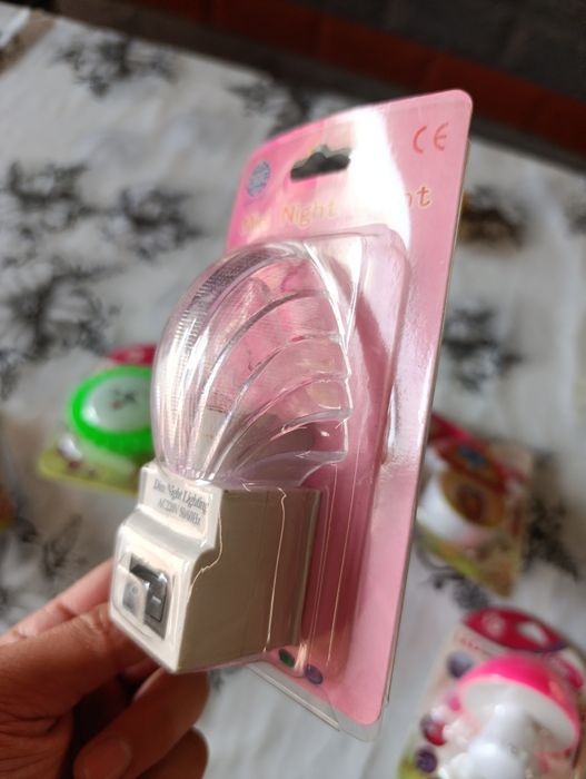 Ночники разных видов..