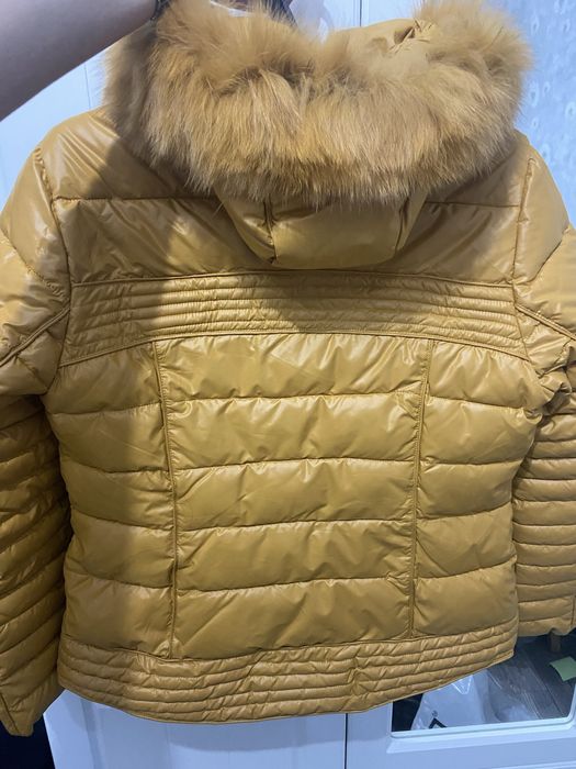 Зимняя короткая куртка