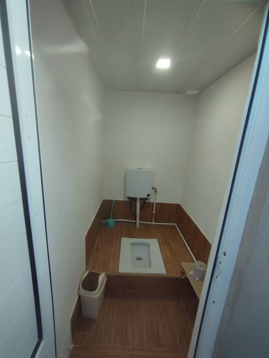 5 xonali katej sotiladi