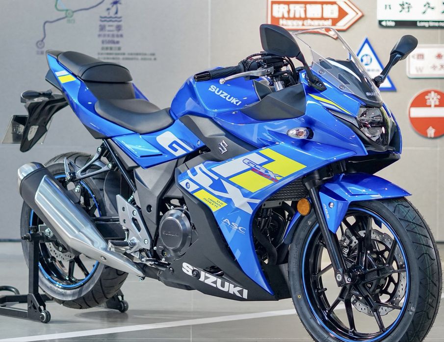 Мотоцикл Suzuki GSX250R ABS заказ
