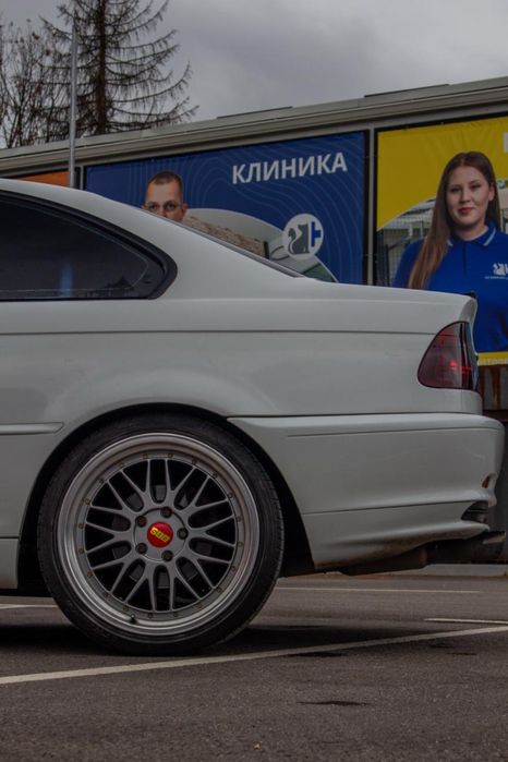 Бмв е46 броня задна купе