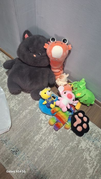 Мягкие игрушки весёлые зверята