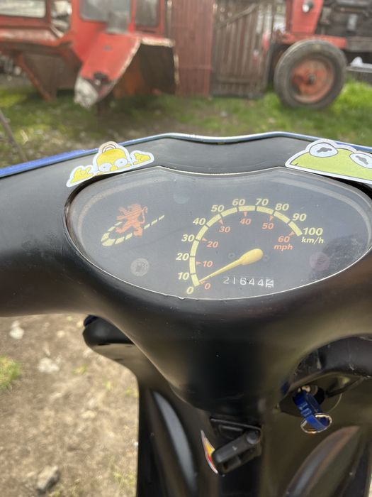 Vand scuter peugeot vivacity