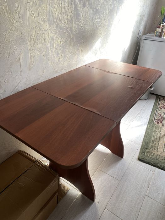 Кухонный стол трансформер