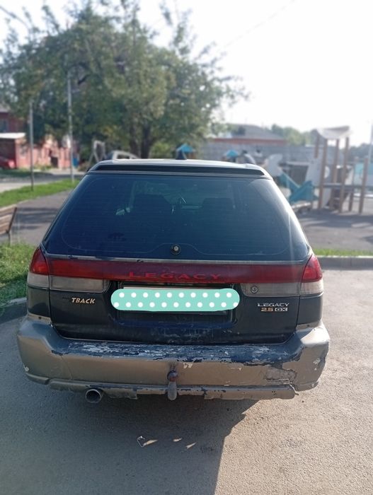 Продам subaru outback 1998 года универсал,