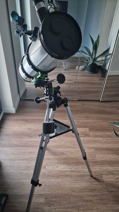 De vanzare :Telescop Newton SkyWatcher StarQuest 130/650 EQ.