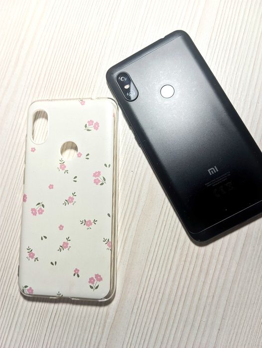 Смартфон Xiaomi Redmi Note 6 Pro 4 ГБ/64 ГБ черный