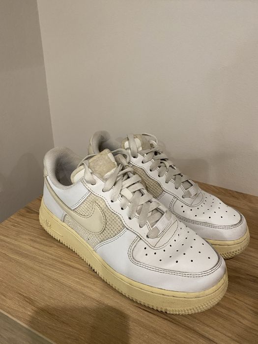 Дамски маратонки Nike Air Force!