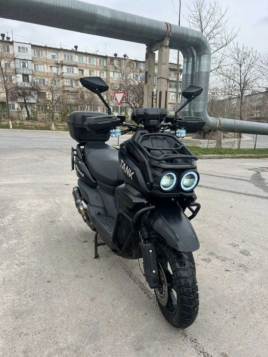 Скутер 150 куб. См, Бензиновый Обмен - Рассрочка - Кредит Tank