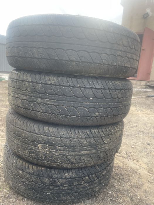 Летние шины 235/65/17