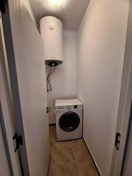 Дава се под наем Двустаен апартамент в Бургас, Център - 65 кв.м за 498.27 € - Снимка #5