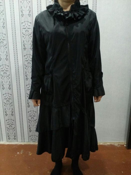 Продам плащ. В хорошем состоянии