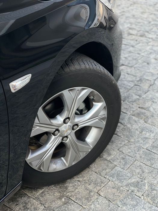 Onix Premier plus avtomabil sotiladi !
