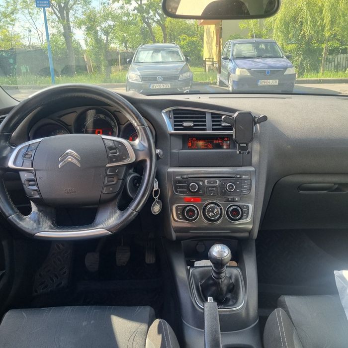Vând Citroen C4 1.6 hdi 110cv.