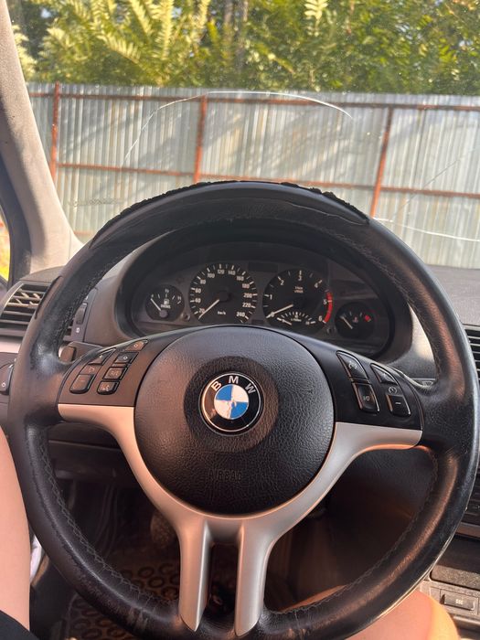 Mașină BMW E46 1500 negociabil