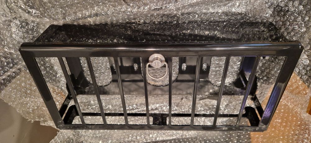 Grila protectie pentru lampile de pozitie spate MAN TGM, TGS, etc