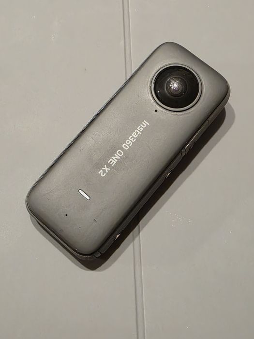 Camera  Insta360 x2 pentru piese