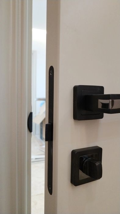 Есік орнату,  Установка дверей