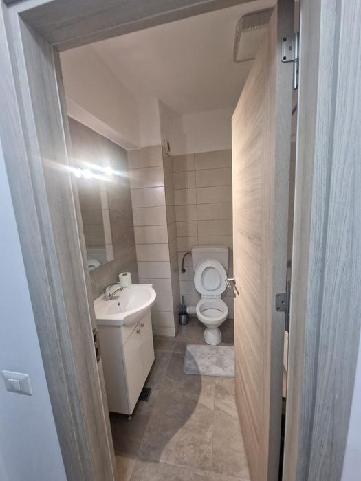 Închiriez apartament 2camere