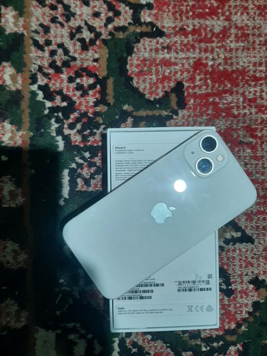 Ayfon sotiladi 400 $