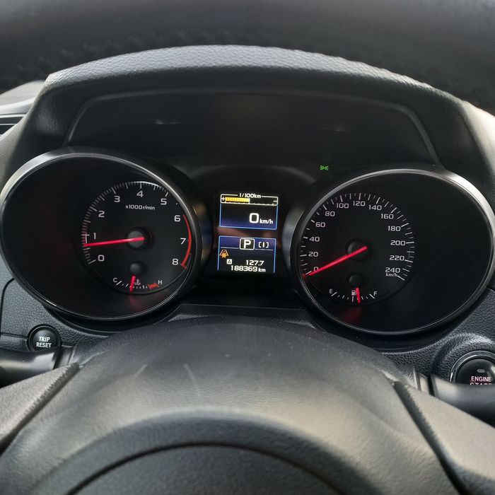 Продам  субару  аутбек