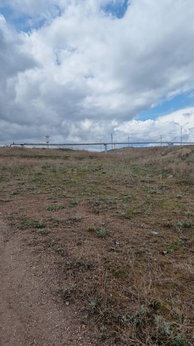 Продам участок вдоль трассы