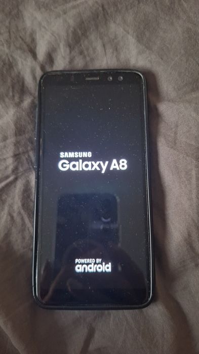 Samsung A8 functional