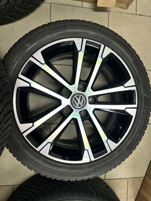 Roti Volswagen-Skoda 225/45 R17 Hankook All season