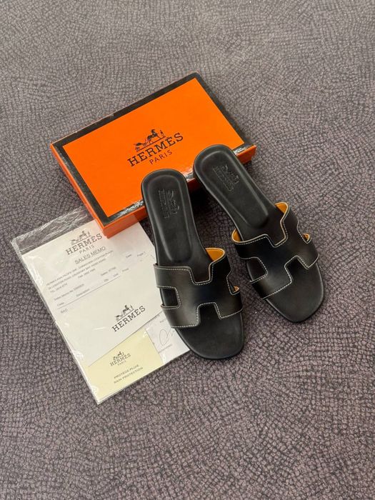 Дамски стилни чехли