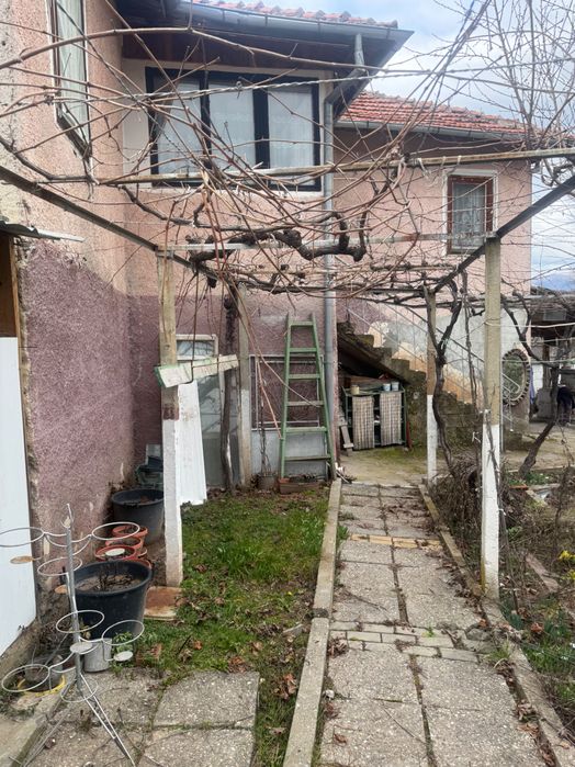 Продава се Къща в Кюстендил, Запад - 826 кв.м за 26 €/кв.м - Снимка #3