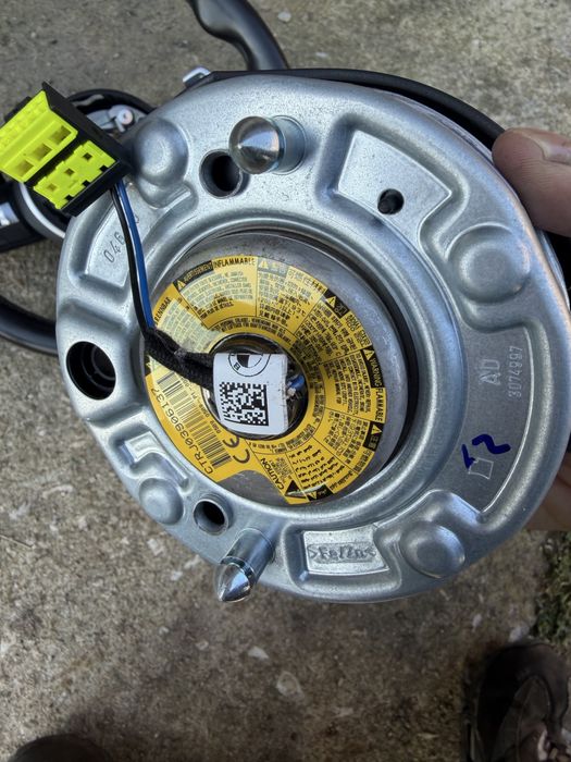 М волан с вибрация  бмв х5 х6 ф15 ф16 (m volan bmw x5 x6 f15 f16)