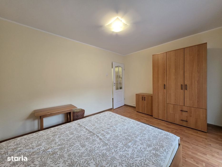 Apartament 3 camere |80 mp|2 balcoane|Parcare|Lângă Spitalul Județean
