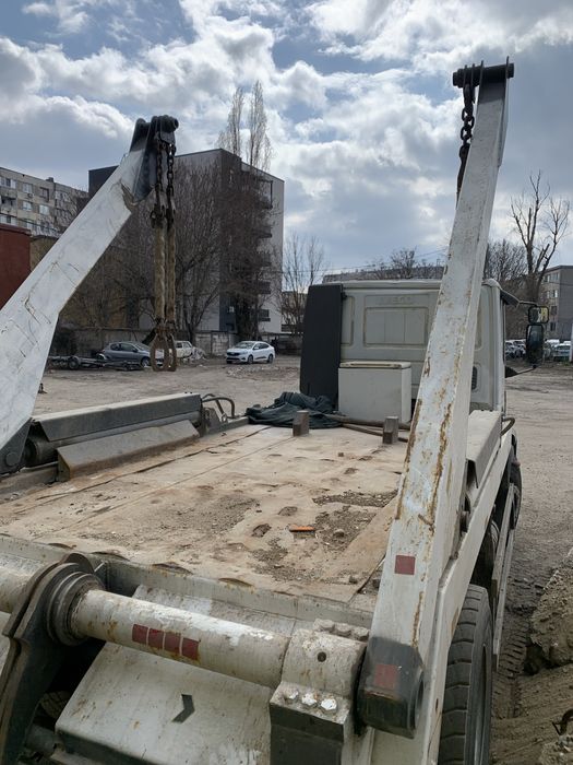 Port container Iveco Eurocargo