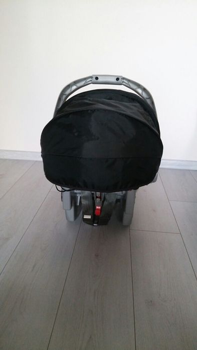 Зимен кош+столче за кола