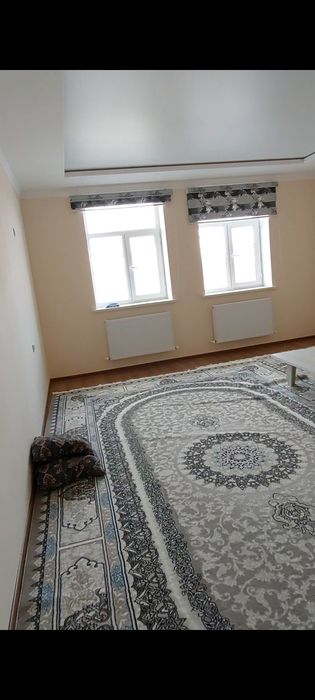 Gurlan tuman markazida 3 xonali kvartira sotiladi