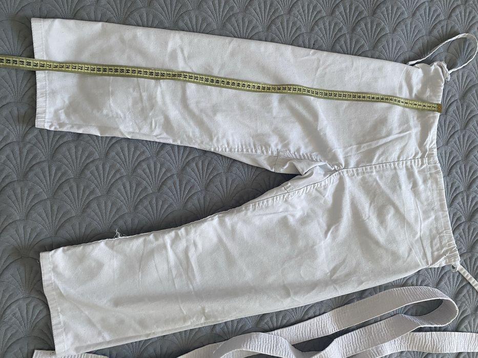 Продам кимоно для дзюдо 5000т