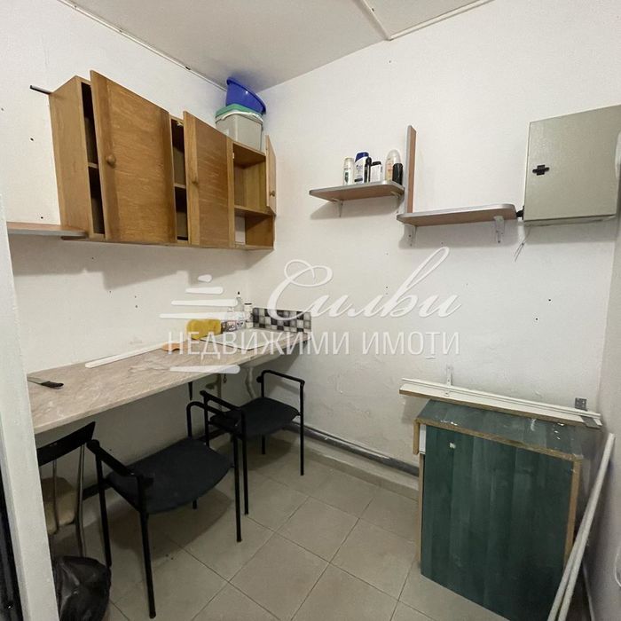 Фризьорски салон  с площ от 60 кв.м. – кв. Център