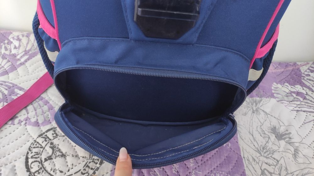 Раница Herlitz + подарък несесер Herlitz за момиче!