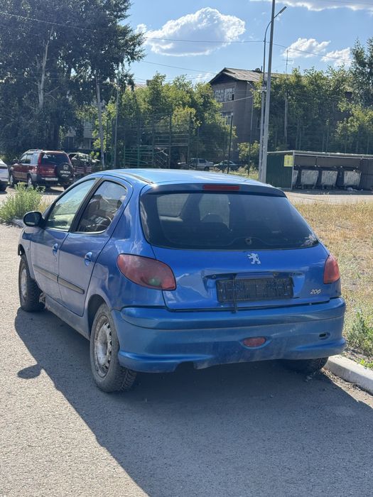 Пежо 206 на запчасти