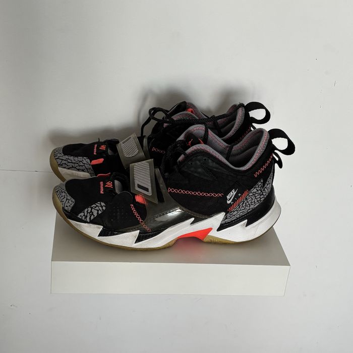 Jordan sneakers 42.5