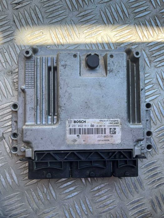 Компютър на двигател от  Dacia Docker 1.5 2017г.