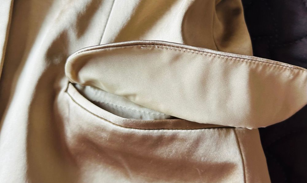 ВТАЛЕНО Сако/златист