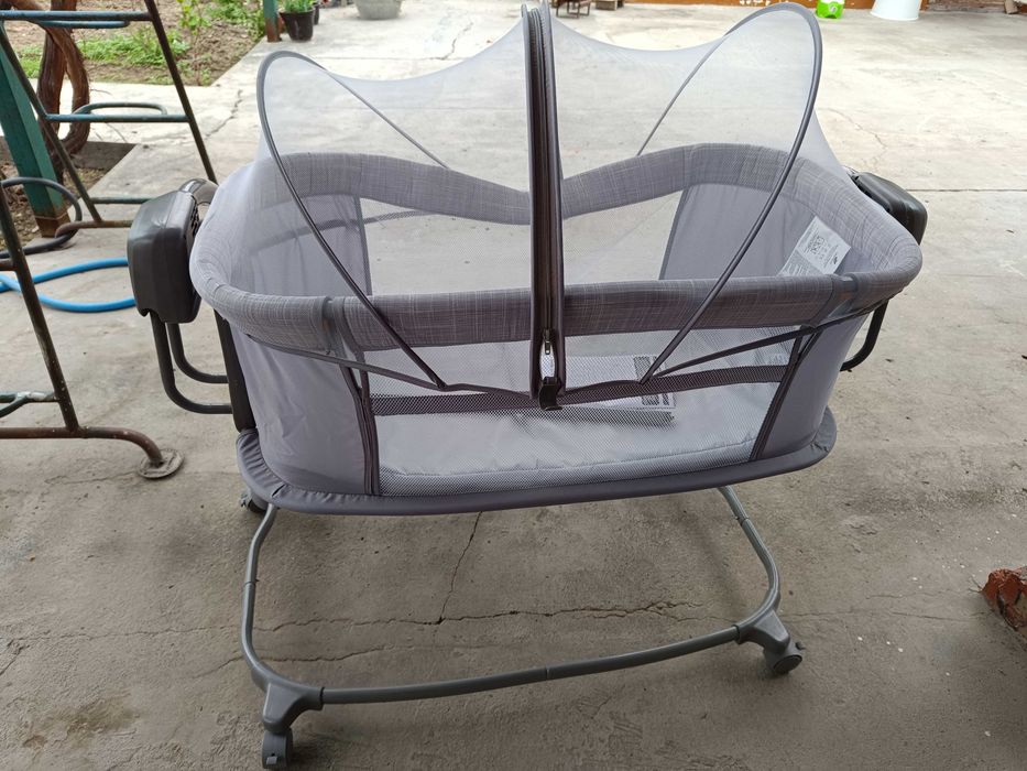 Детский электрическая колыбелья Mastela  3 в 1 . В отличном состояние