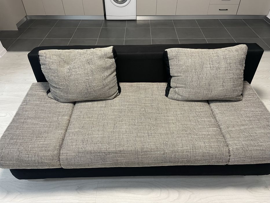 Canapea extendibilă de vânzare,stare foarte bună, 1000 lei