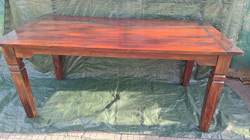 Трапезна маса от тиково дърво!