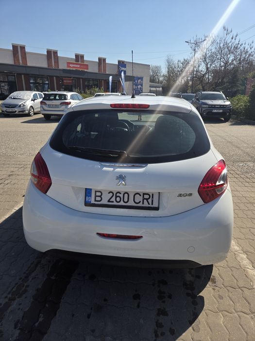 Peugeot 208 1.4 hdi