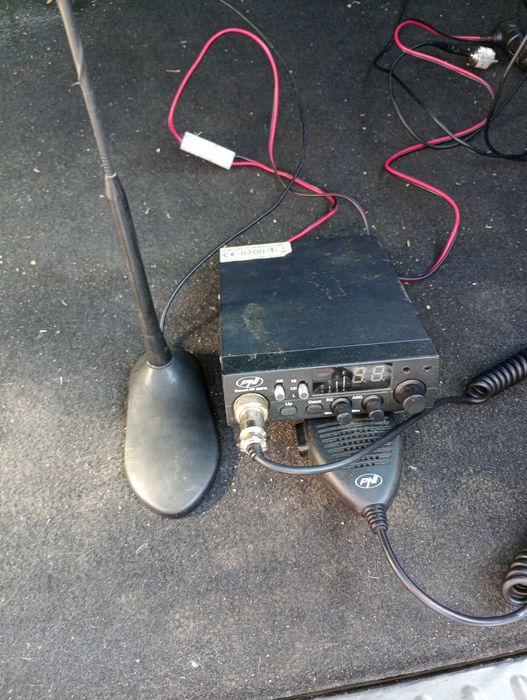 Statie radio CB PNI ESCORT HP 8001L, 12v + Casti HS81