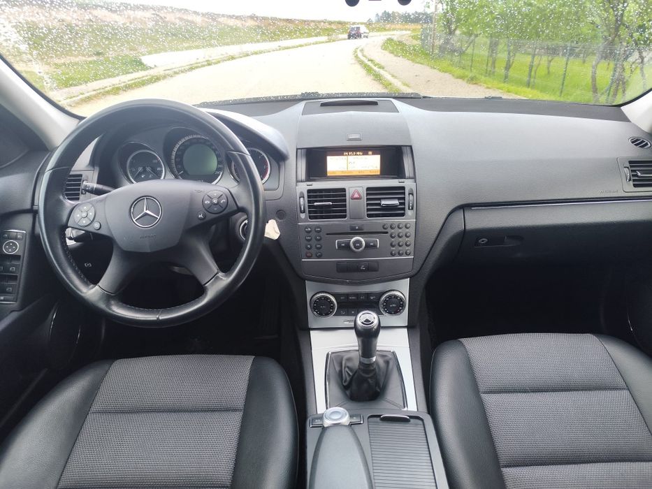 Vând Mercedes Benz c class 180 cdi
