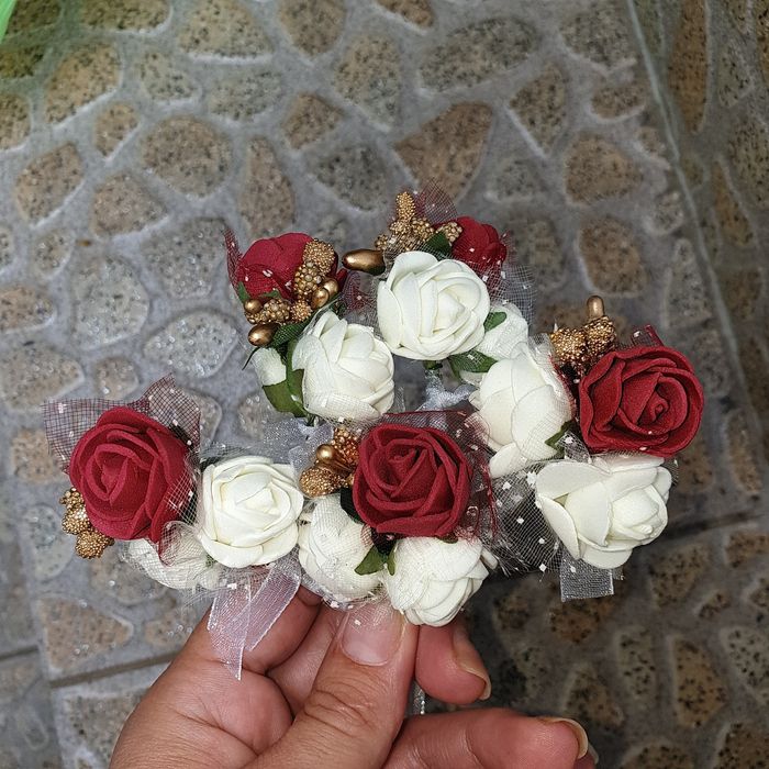 Сватбени бутониери