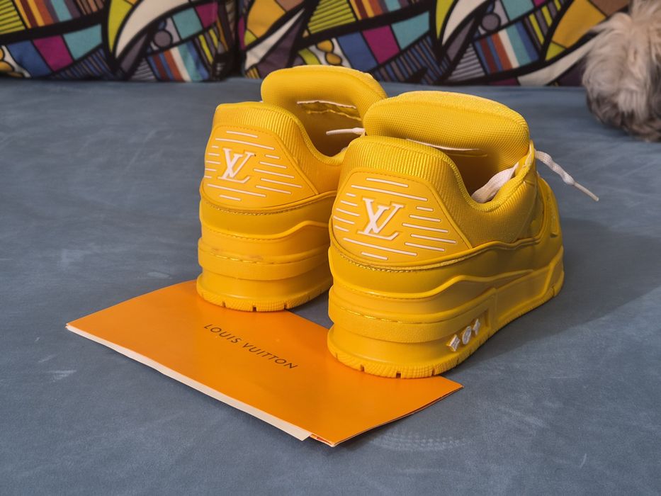 LV skates yellow